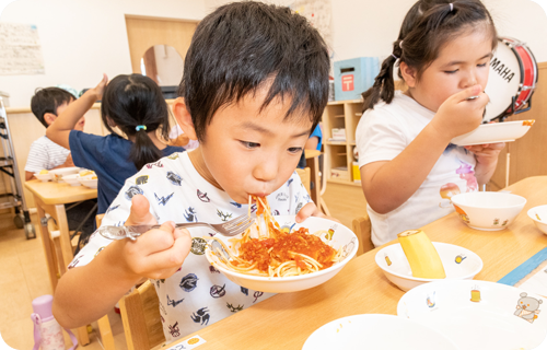 給食